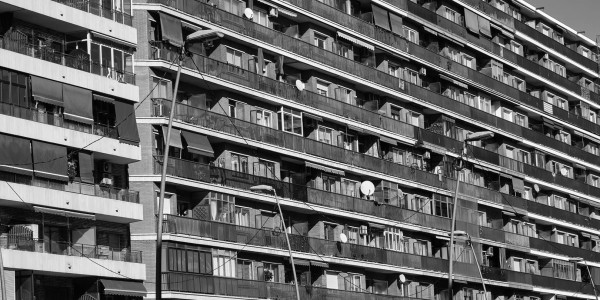 Derecho Inmobiliario / Abogados Inmobiliarios Torrelameu · Conflictos con Relaciones de Vecindad