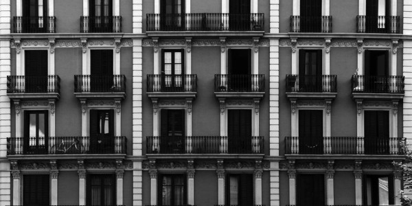 Derecho Inmobiliario / Abogados Inmobiliarios Torrelameu · Reclamación Impagos Comunidades Vecinos / Propietarios