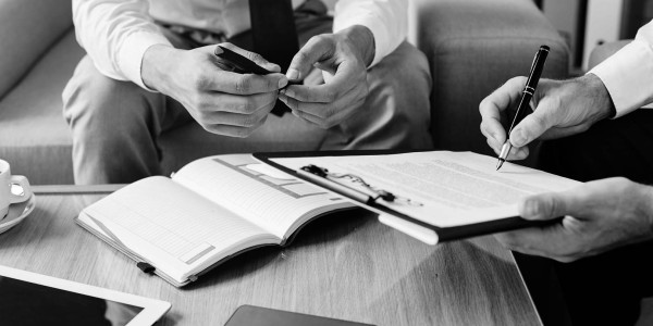 Derecho Mercantil / Abogados Mercantilistas Artesa de Segre · Cumplimiento Normativas de Protección de Datos / RGPD / LOPD